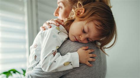 2 year old fell asleep at 5pm|What to do when your stubborn, overtired toddler refuses .